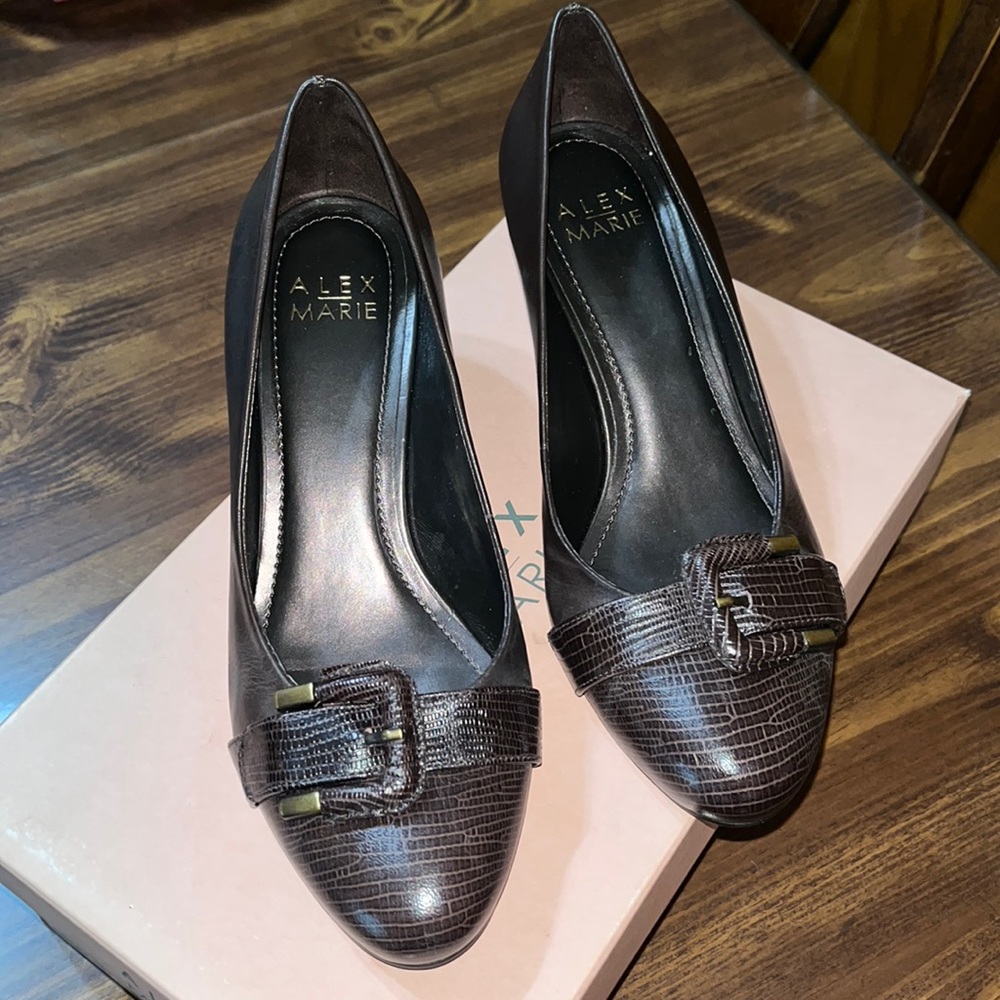 Alex Marie brown wedge heels size 5.5